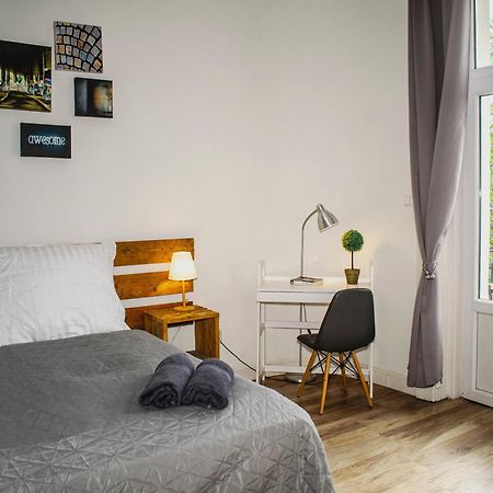 3 Room Apartment In The Beautiful Street Budapeszt Zewnętrze zdjęcie
