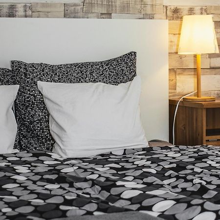 3 Room Apartment In The Beautiful Street Budapeszt Zewnętrze zdjęcie