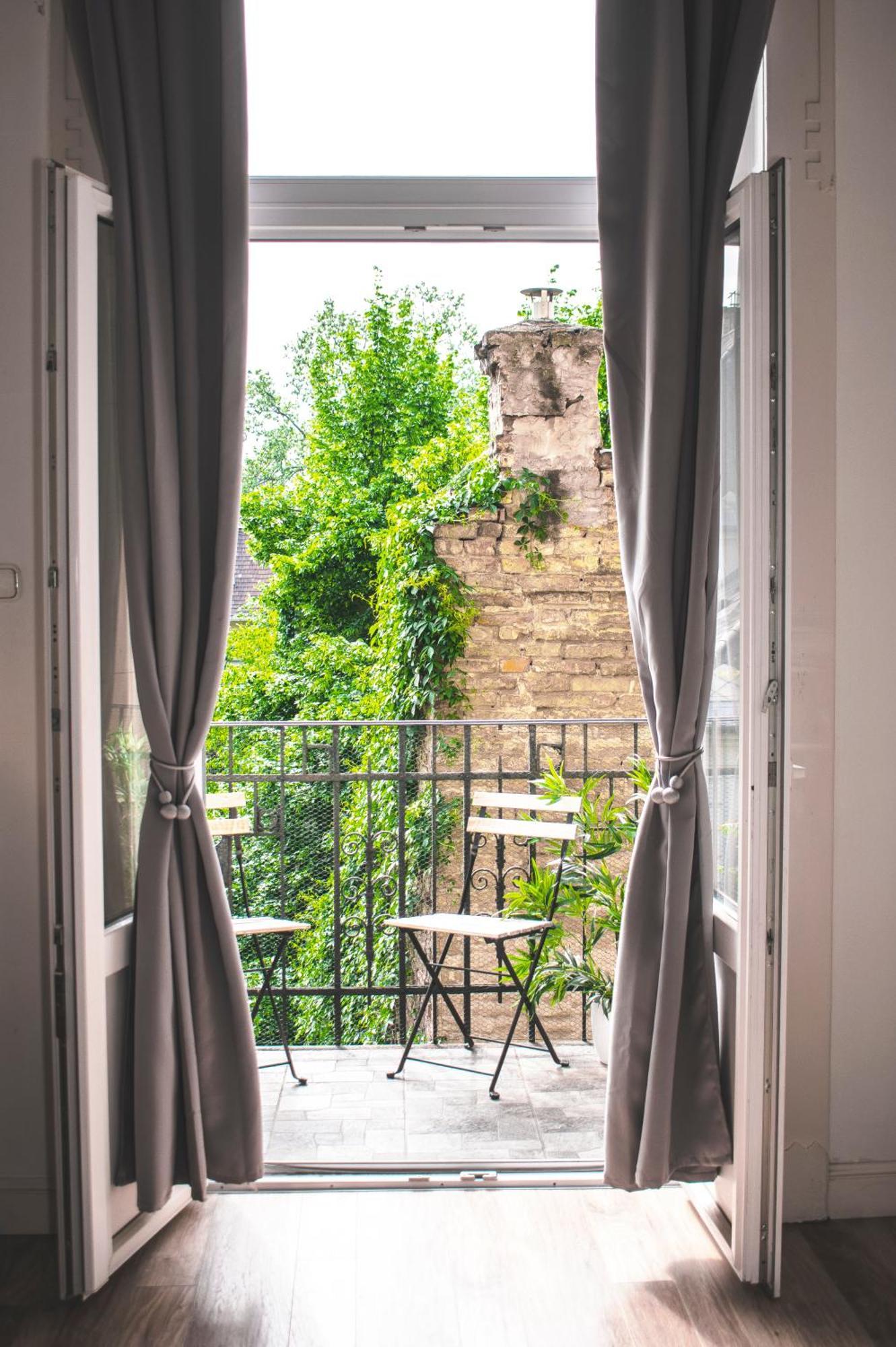 3 Room Apartment In The Beautiful Street Budapeszt Zewnętrze zdjęcie