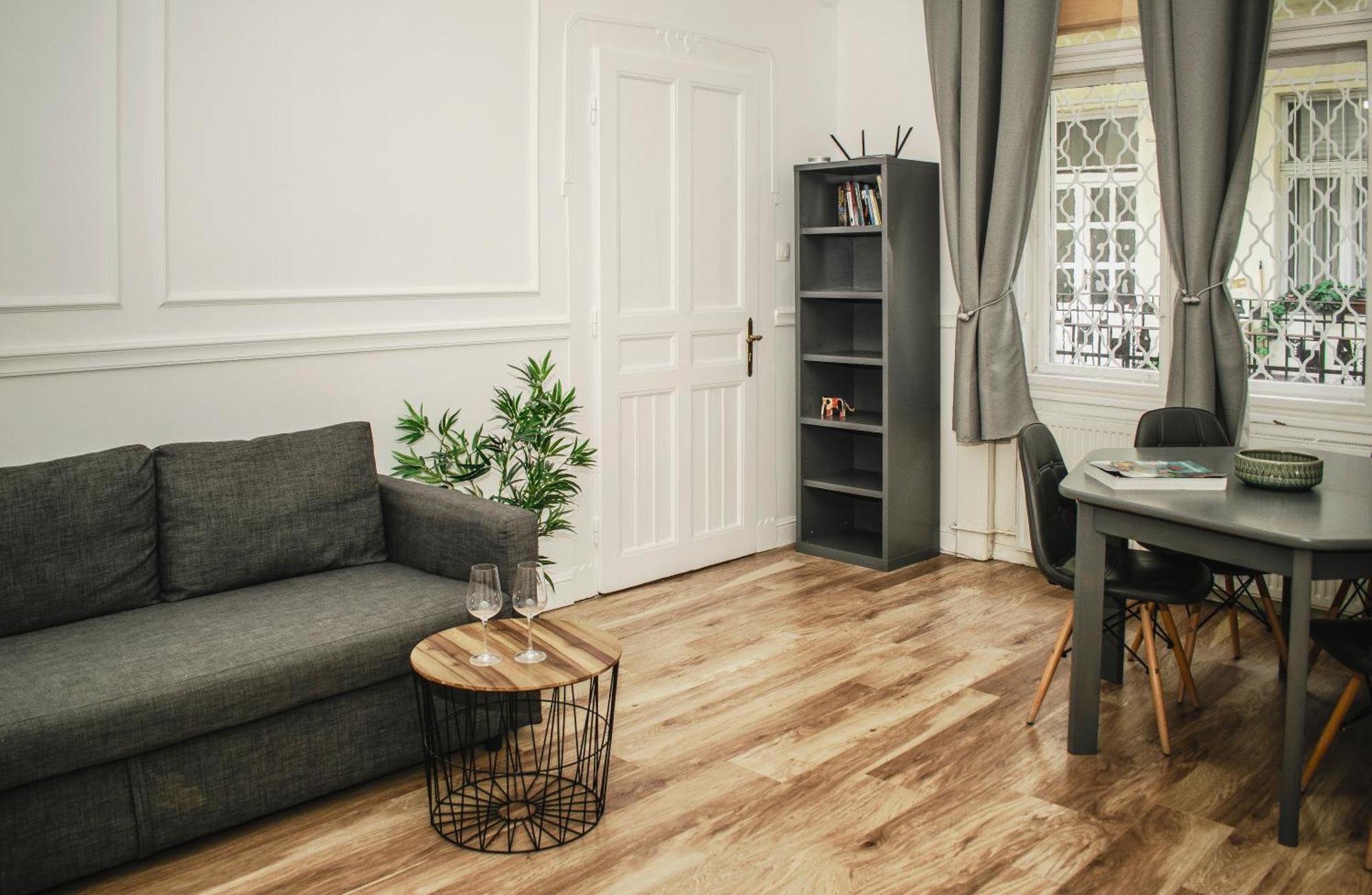 3 Room Apartment In The Beautiful Street Budapeszt Zewnętrze zdjęcie