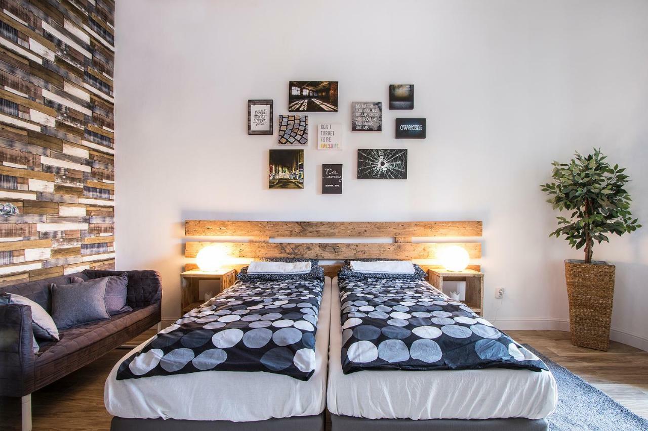 3 Room Apartment In The Beautiful Street Budapeszt Zewnętrze zdjęcie
